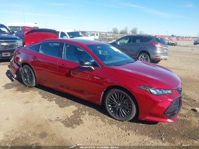 TOYOTA AVALON 2019