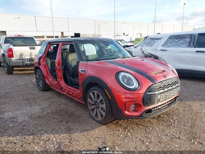 MINI CLUBMAN 2024