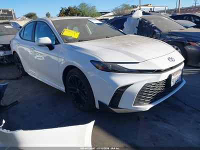 TOYOTA CAMRY 2026