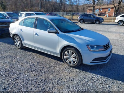 VOLKSWAGEN JETTA 2017