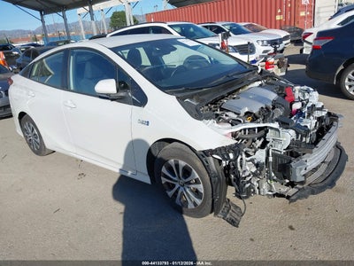 TOYOTA PRIUS PRIME 2021