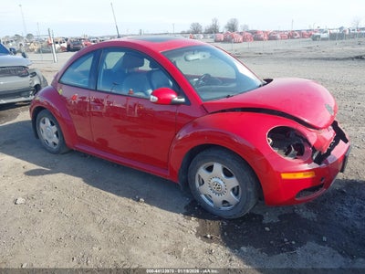 VOLKSWAGEN NEW BEETLE 2008