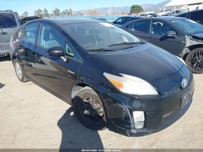 TOYOTA PRIUS 2010