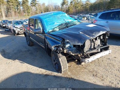 TOYOTA TACOMA 2023