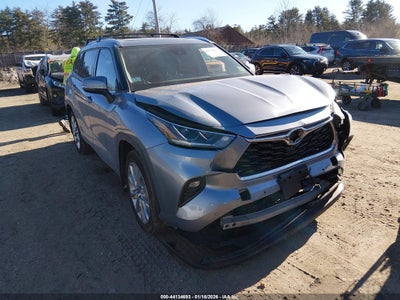 TOYOTA HIGHLANDER 2020