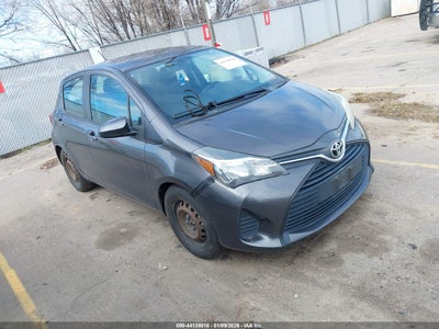 TOYOTA YARIS 2015