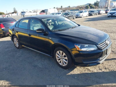 VOLKSWAGEN PASSAT 2015