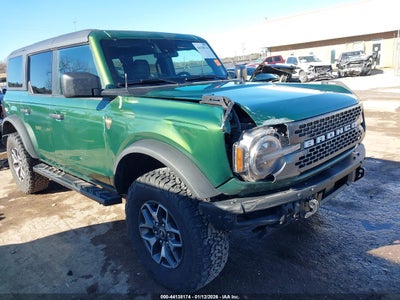 FORD BRONCO 2024