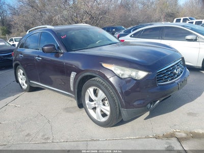 INFINITI FX35 2010