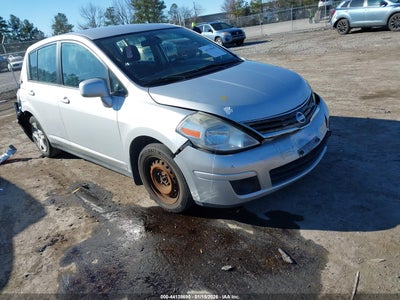 NISSAN VERSA 2011