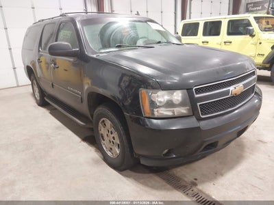 CHEVROLET SUBURBAN 1500 2014