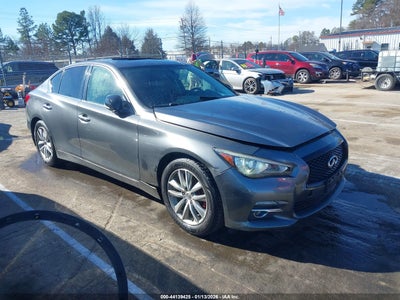 INFINITI Q50 2015