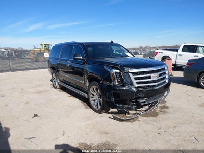 CADILLAC ESCALADE ESV 2016