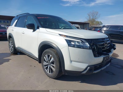 NISSAN PATHFINDER 2024