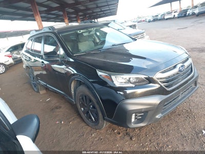 SUBARU OUTBACK 2022