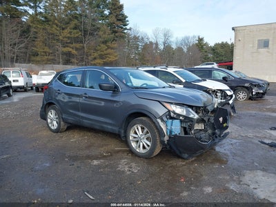NISSAN ROGUE SPORT 2018