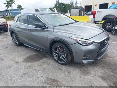 INFINITI QX30 2017