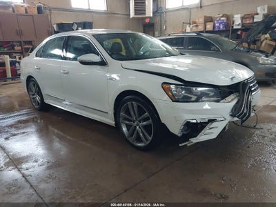 VOLKSWAGEN PASSAT 2017