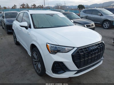 AUDI Q3 2022