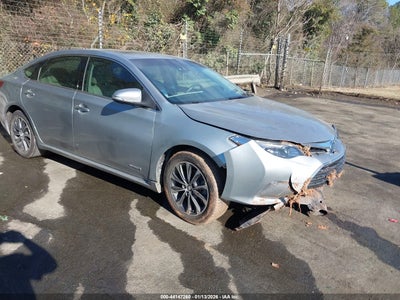 TOYOTA AVALON HYBRID 2018