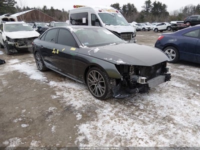 AUDI S4 2021