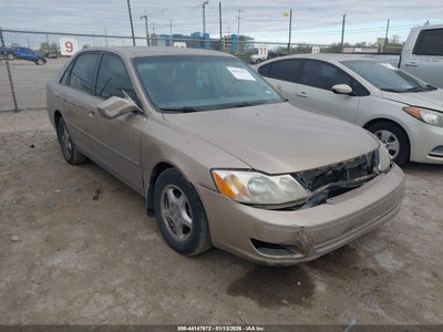 TOYOTA AVALON 2001