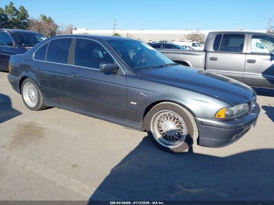 BMW 525I 2001