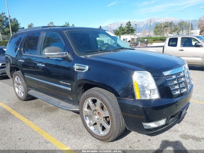 CADILLAC ESCALADE HYBRID 2011