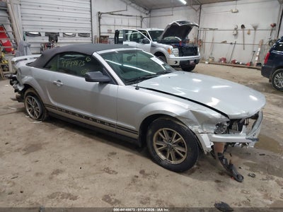 FORD MUSTANG 2005