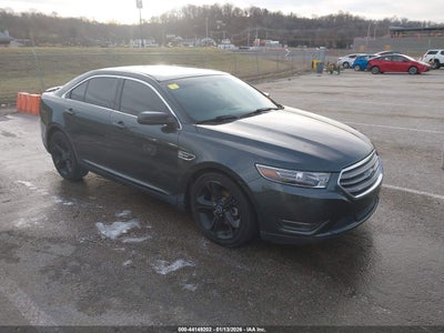 FORD TAURUS 2016