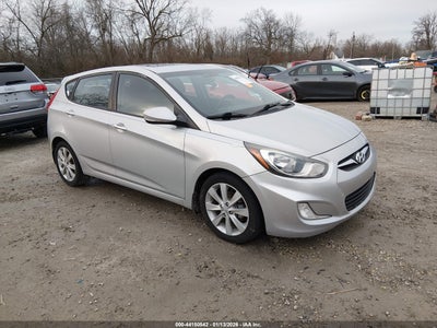 HYUNDAI ACCENT 2013