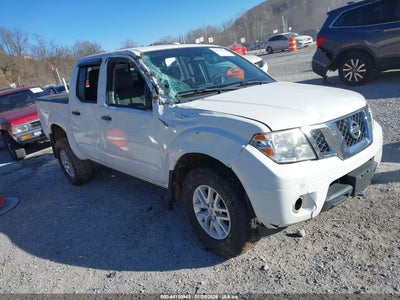 NISSAN FRONTIER 2017