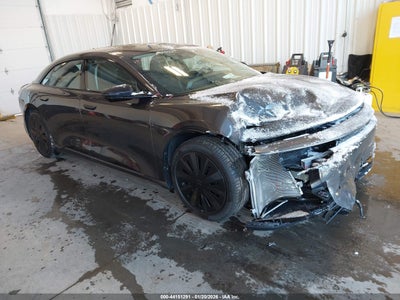 LUCID AIR 2026