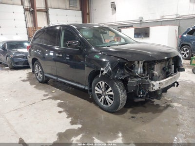 NISSAN PATHFINDER 2018