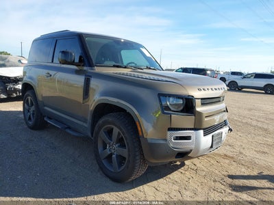 LAND ROVER DEFENDER 2025