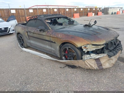 FORD MUSTANG 2019