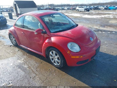 VOLKSWAGEN NEW BEETLE 2008