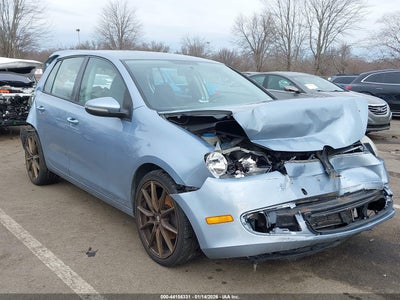 VOLKSWAGEN GOLF 2012