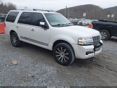 LINCOLN NAVIGATOR 2010