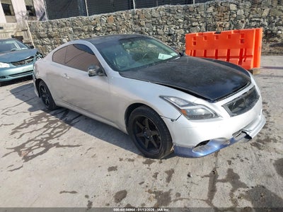 INFINITI G37 2008