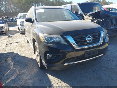 NISSAN PATHFINDER 2018