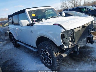 FORD BRONCO 2022