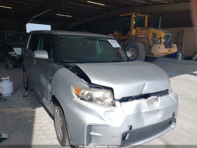 SCION XB 2011