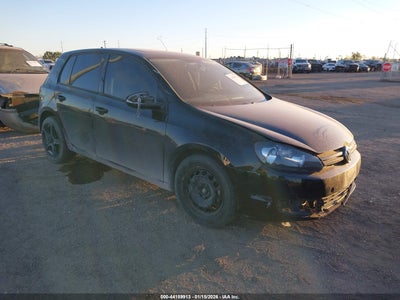 VOLKSWAGEN GOLF 2012