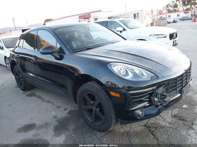 PORSCHE MACAN 2018