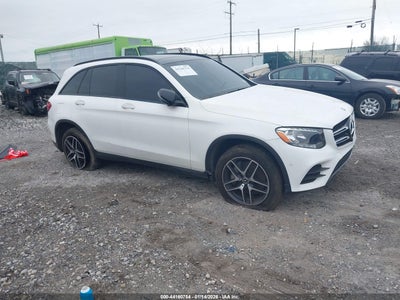 MERCEDES-BENZ GLC 300 2019
