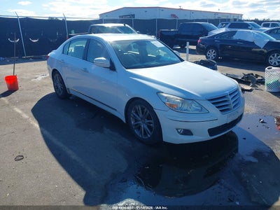 HYUNDAI GENESIS 2011