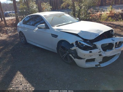 BMW M5 2016