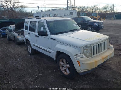 JEEP LIBERTY 2012