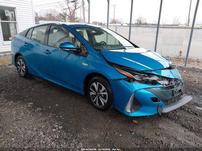 TOYOTA PRIUS PRIME 2019